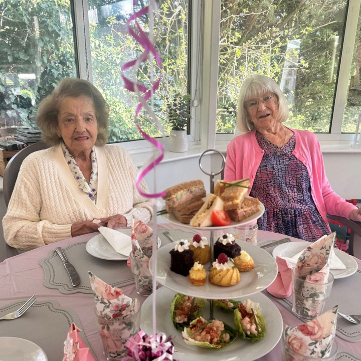 A Mother's Day To Remember At Weald Hall