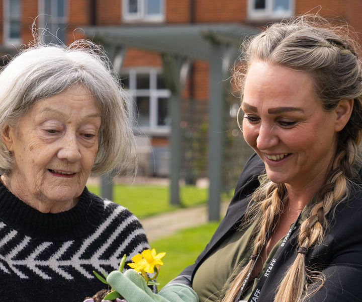 Respite Care Home In Essex - Epping - Weald Hall Care Home